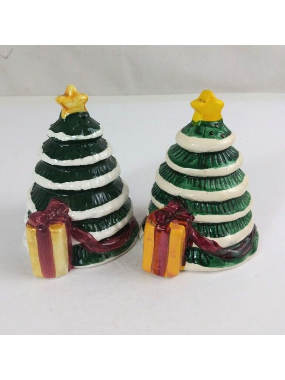 Vintage RG Christmas Tree With Present 4" Salt & Pepper Shakers